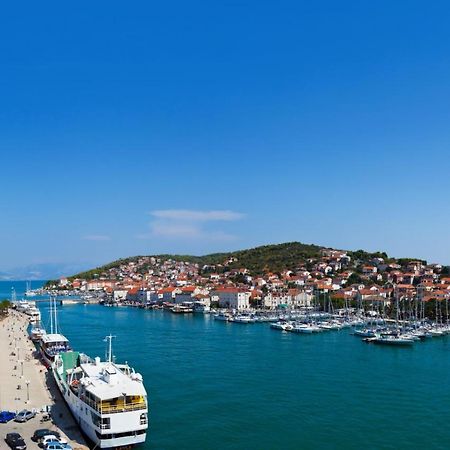 Apartment In Okrug Gornji With Seaview, Terrace, Air Condition, Wifi Trogir Exterior photo